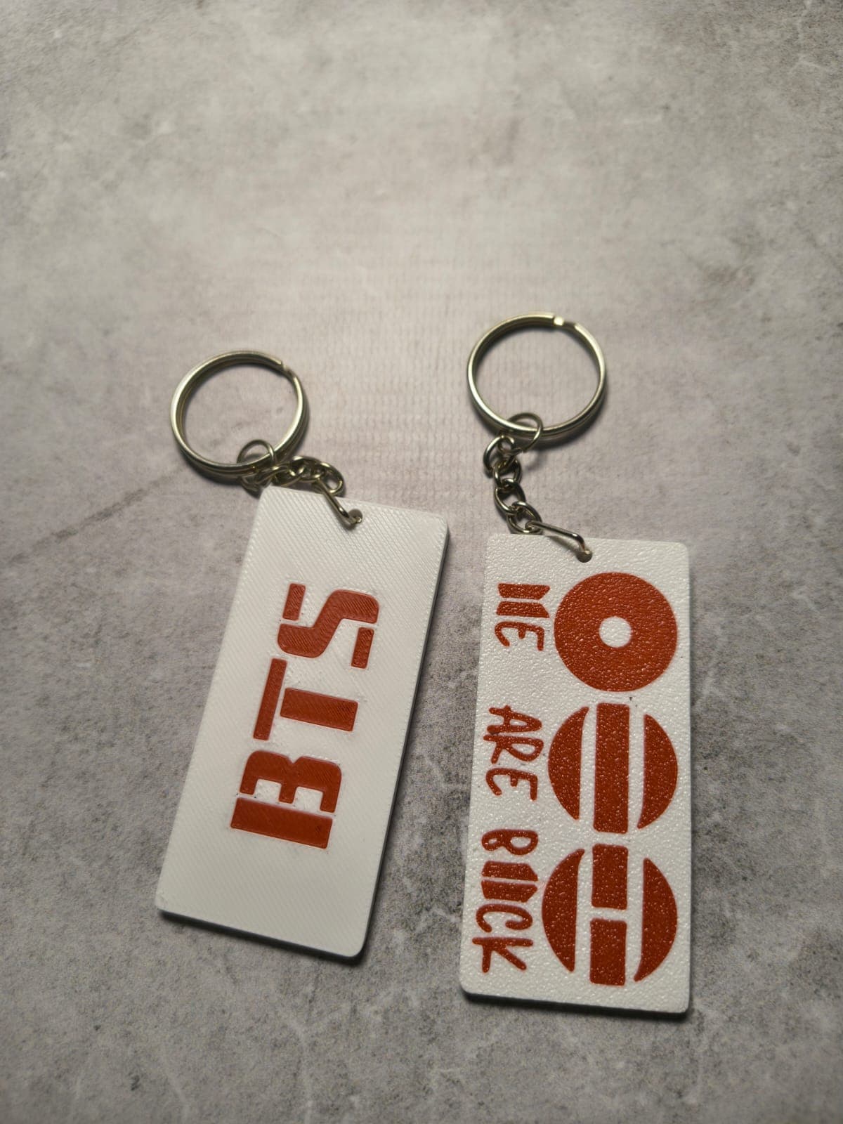 Llaveros BTS rectangulares